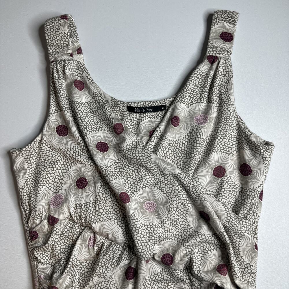 Nic + Zoe Floral Art Print Black White VNeck Wrap Tank Top Sleeveless Sz Medium - Picture 6 of 10